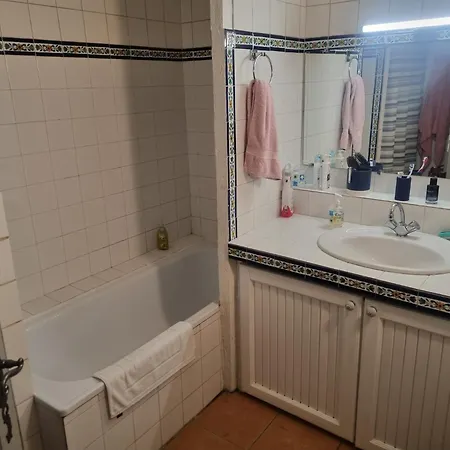 Semesterbostad Grand Mas Provencal Avec Jacuzzi *