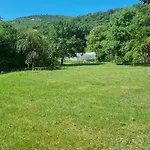 Grand Mas Provencal Avec Jacuzzi סיסטרון
